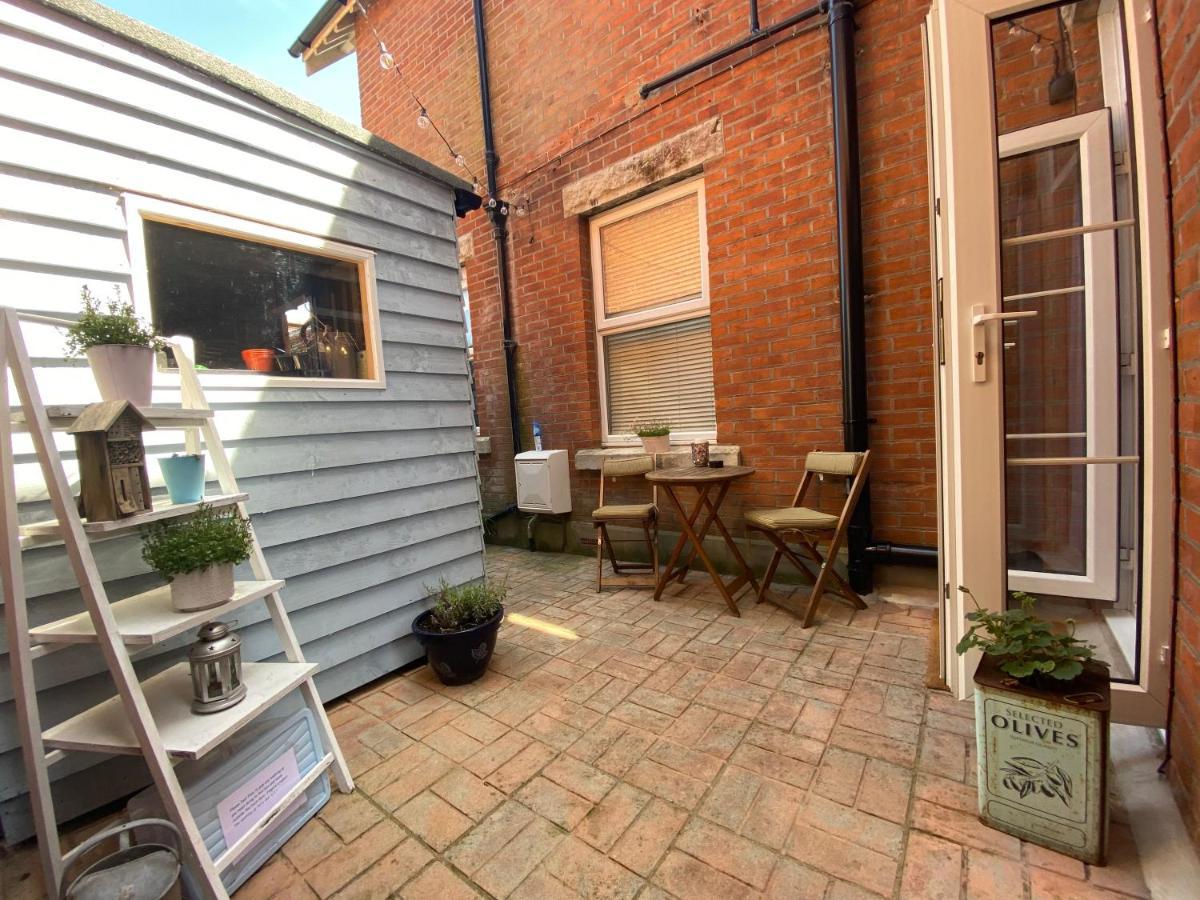 Kates's Place * Ulwell